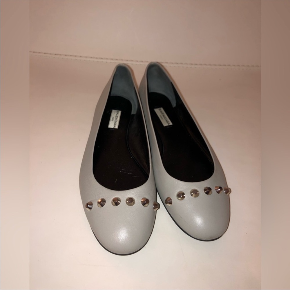Balenciaga gray leather flats with silver studs size 37.5